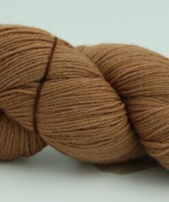 Plantefarvet Merino ME_Valnød_01_300423